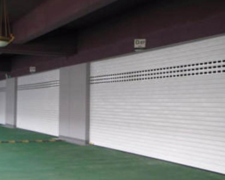 山西中盛恒卷簾門(mén)為您分享，山西快速卷簾門(mén)和防火卷簾門(mén)之間的區(qū)別